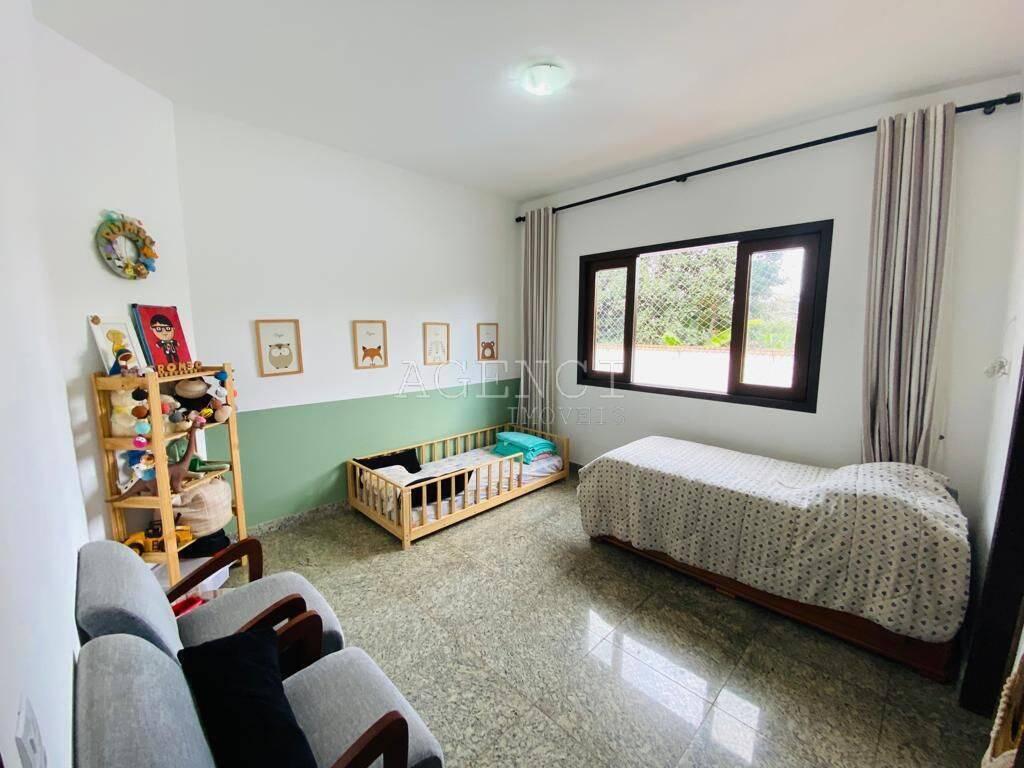Casa, Bandeirantes (pampulha), 5 Quartos, 0 Vaga, 4 Suítes