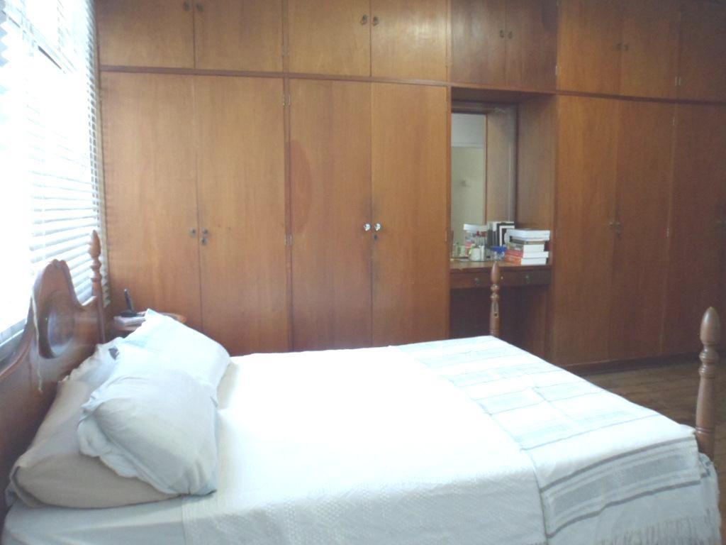 Casa, Gutierrez, 5 Quartos, 4 Vagas, 1 Suíte