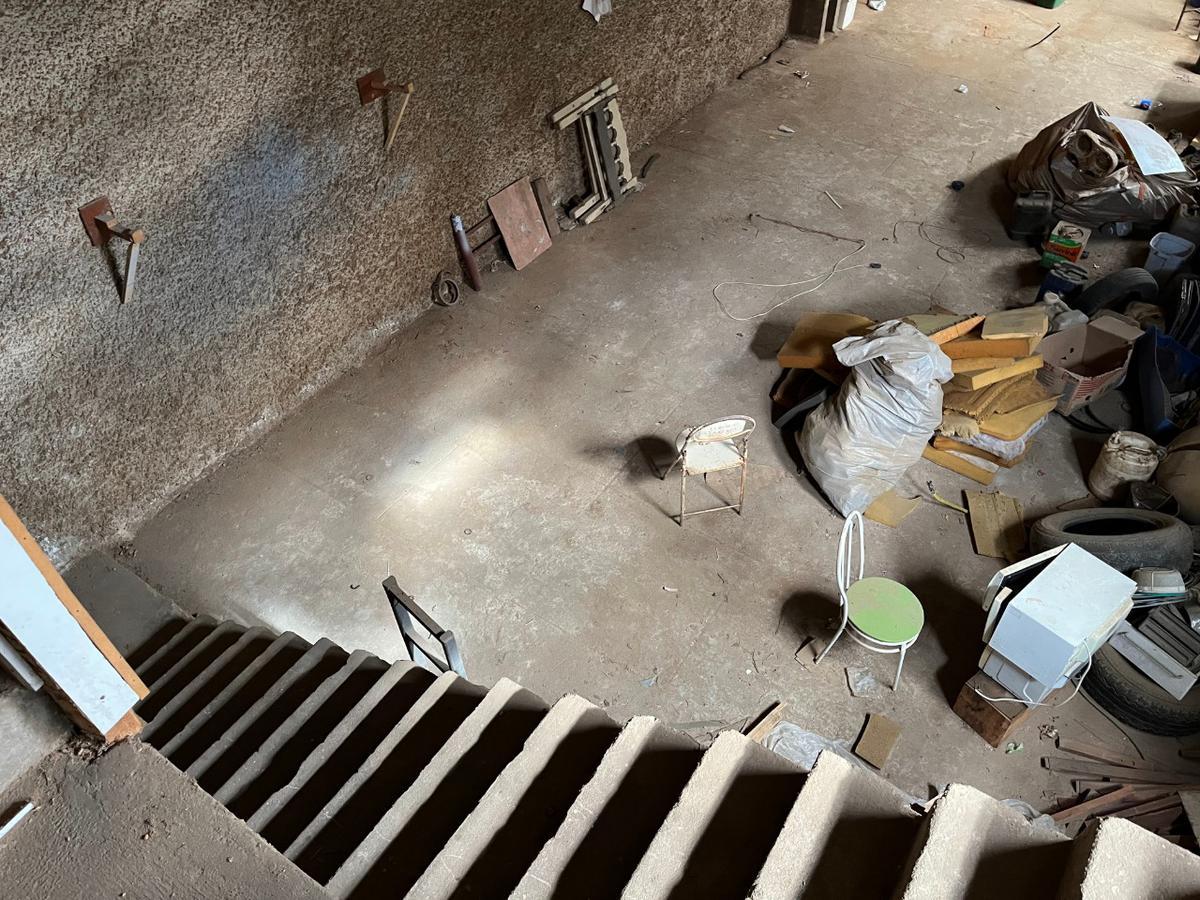 Galpão, São Francisco, 1 Quarto, 6 Vagas