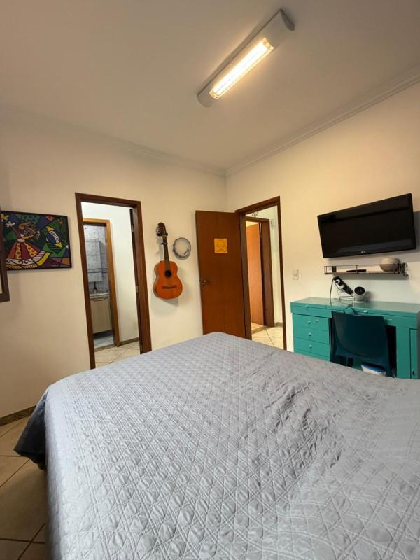 Casa, Caiçaras, 4 Quartos, 6 Vagas, 2 Suítes
