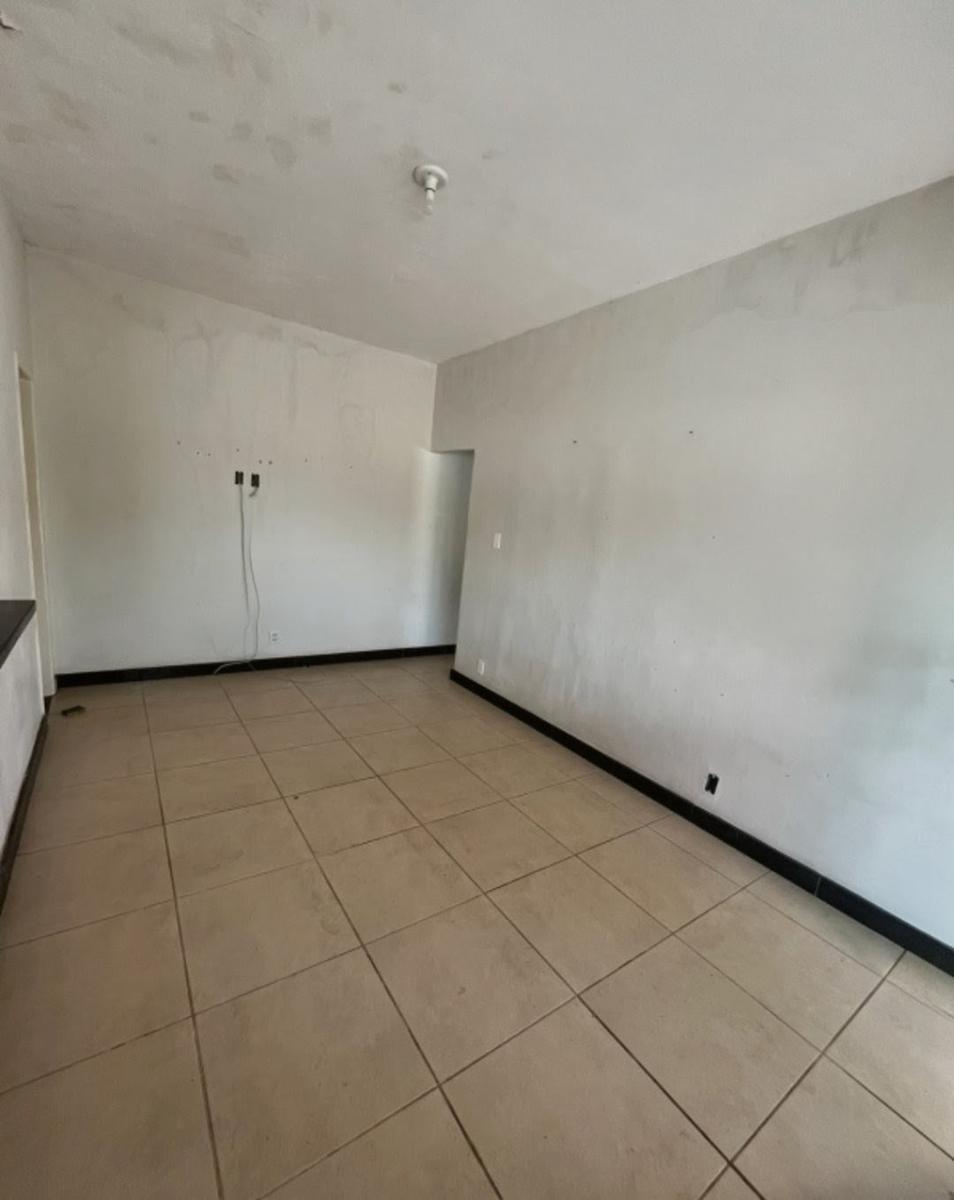 Casa, Venda Nova, 2 Quartos, 2 Vagas