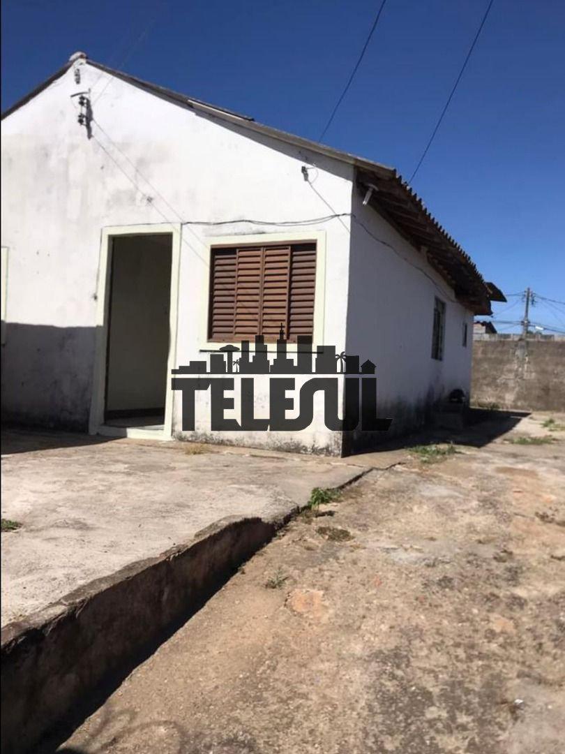Casa, Conjunto Habitacional Centenário, 3 Quartos, 0 Vaga