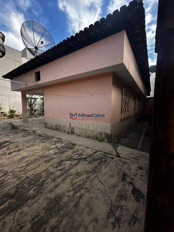 Casa, Bromélias, 4 Quartos, 2 Vagas, 1 Suíte