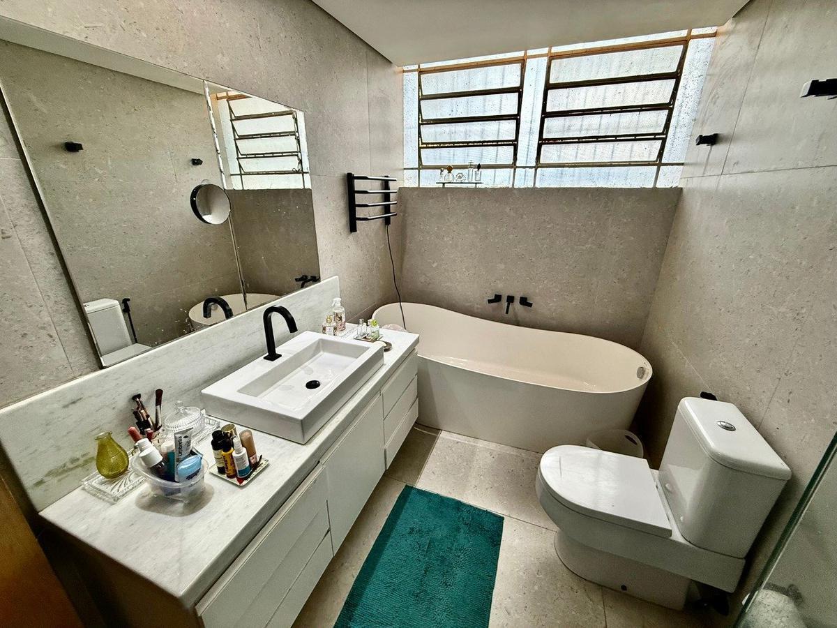 Casa, São Luiz (pampulha), 3 Quartos, 4 Vagas, 1 Suíte