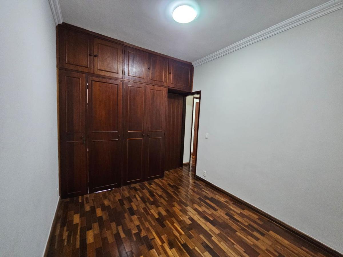 Apartamento, Santa Cruz, 3 Quartos, 2 Vagas, 1 Suíte