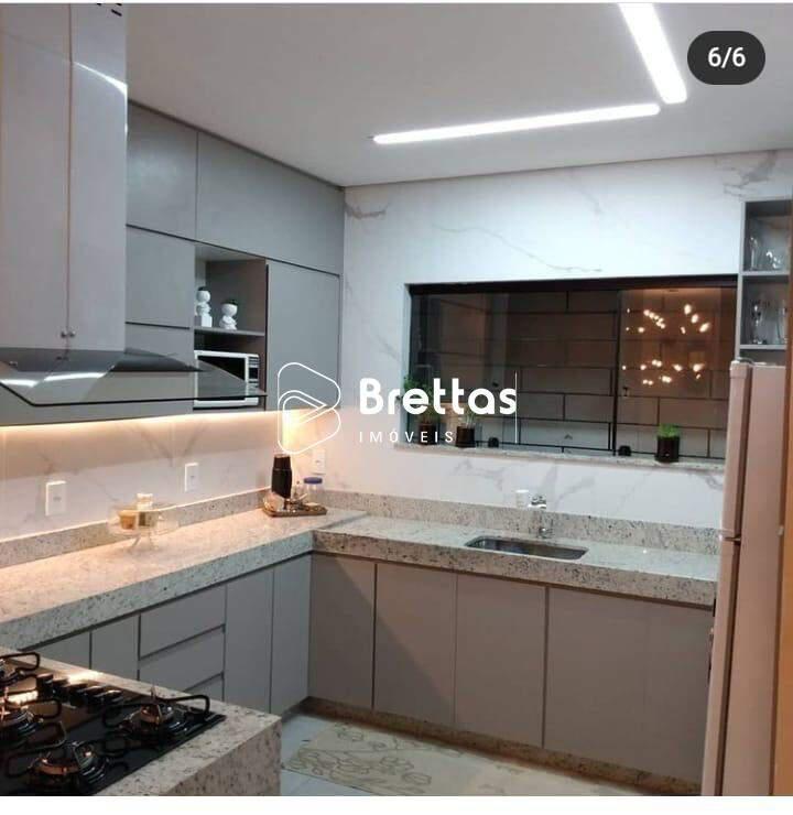 Casa, Centro, 3 Quartos, 1 Vaga, 1 Suíte