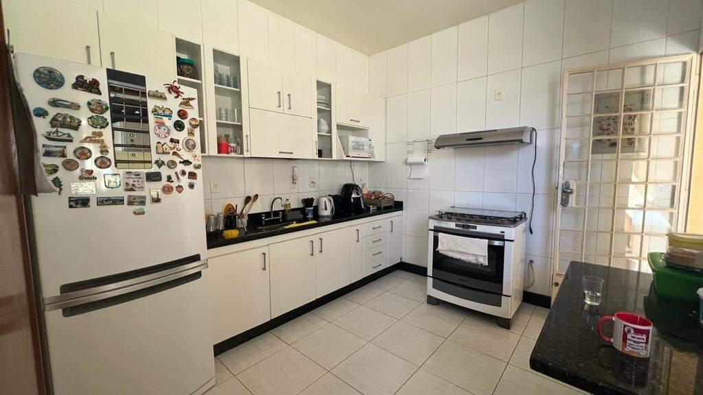 Casa, Santa Amélia, 3 Quartos, 2 Vagas, 2 Suítes