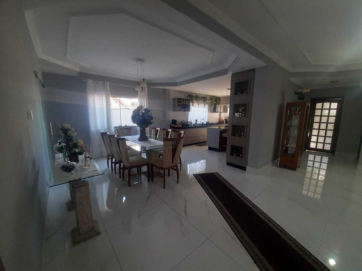 Casa, Canaã, 4 Quartos, 4 Vagas, 1 Suíte