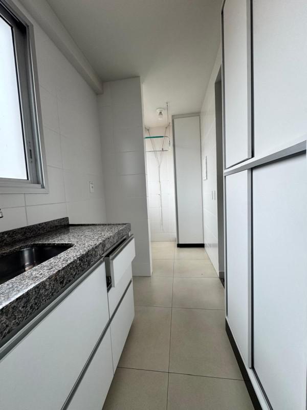 Apartamento, Sagrada Família, 2 Quartos, 2 Vagas