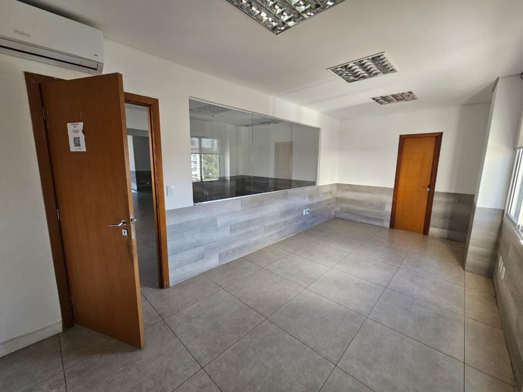 Sala, Estoril, 0 Quarto, 0 Vaga