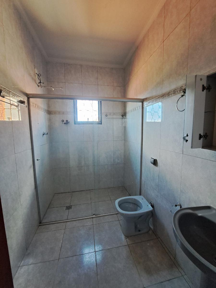 Casa, Centro, 3 Quartos, 0 Vaga