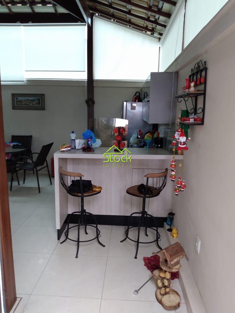 Casa, Jardim Imperial, 2 Quartos, 2 Vagas, 1 Suíte