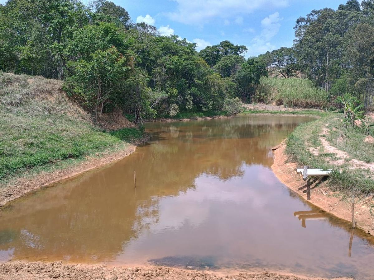 Fazenda, Centro, 3 Quartos, 10 Vagas, 2 Suítes