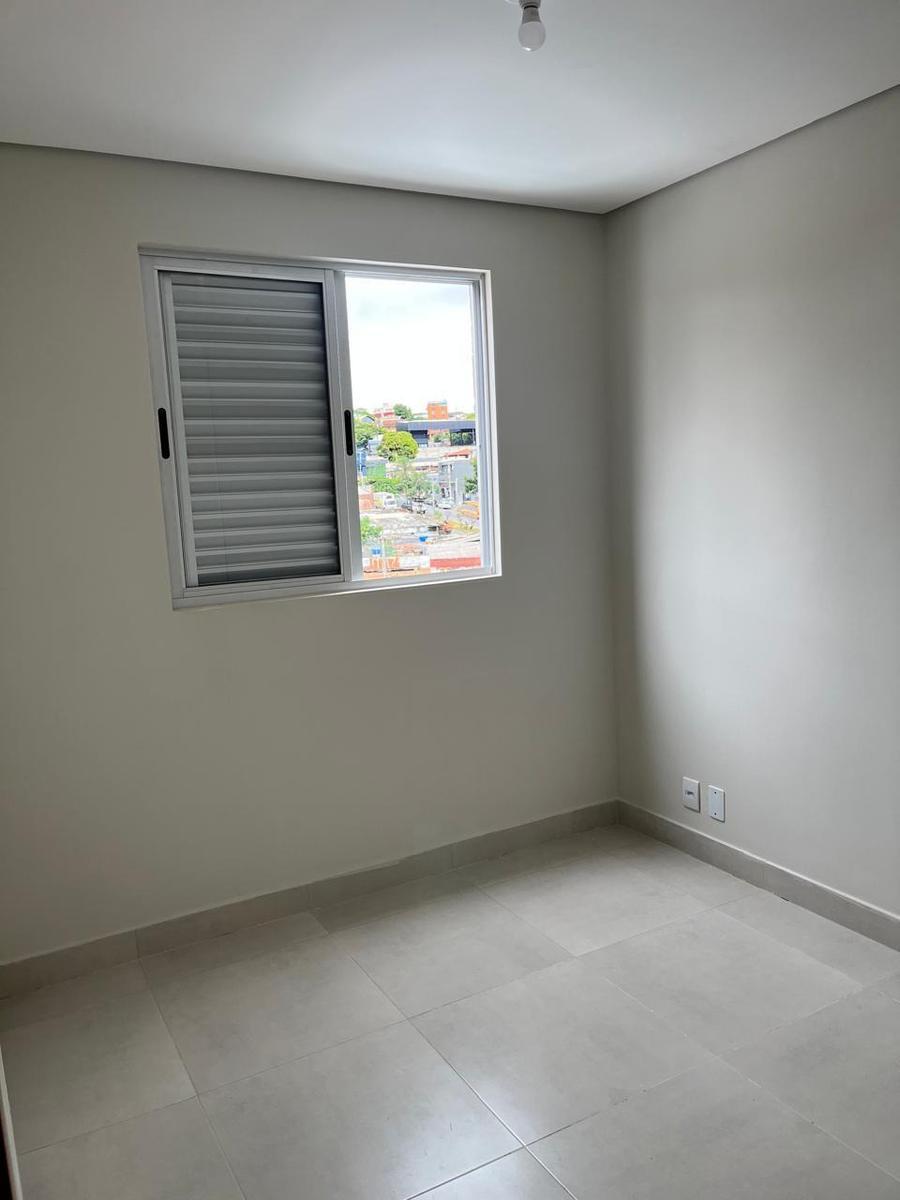 Cobertura, Palmeiras, 2 Quartos, 2 Vagas, 1 Suíte