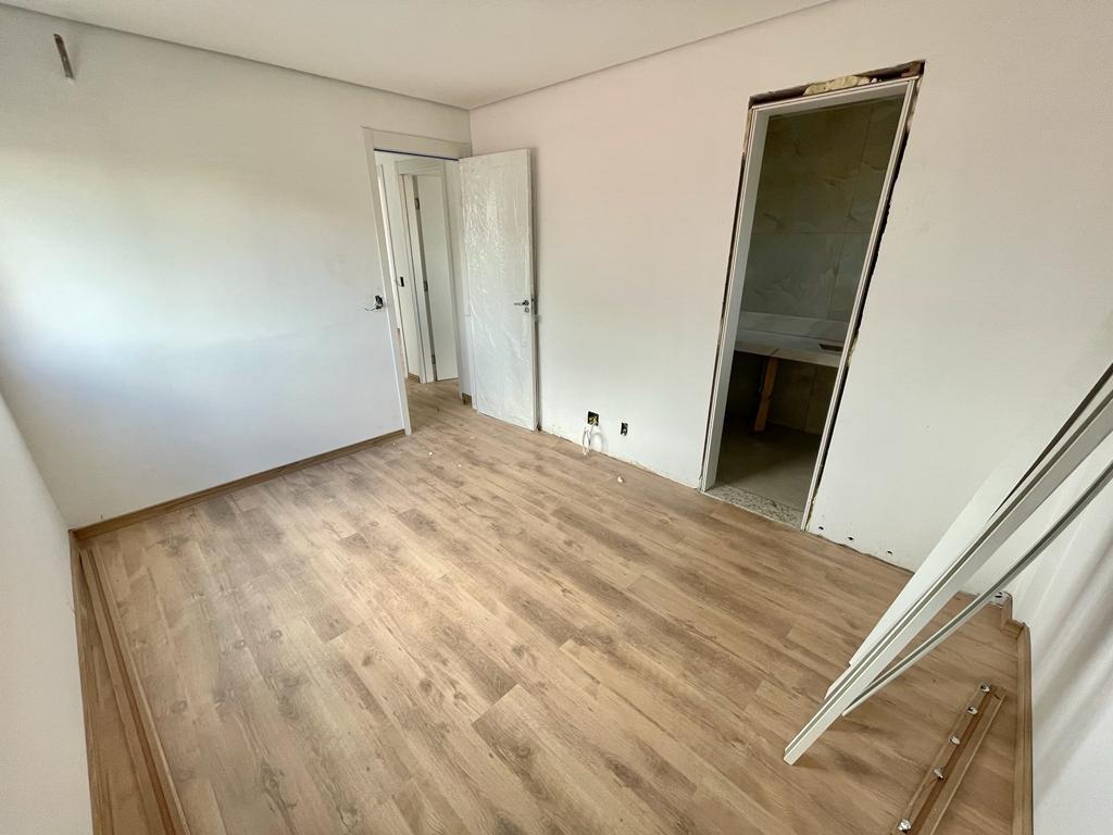 Cobertura, Santa Rosa, 3 Quartos, 2 Vagas, 1 Suíte