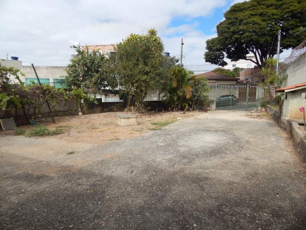 Casa, Novo Eldorado, 3 Quartos, 6 Vagas