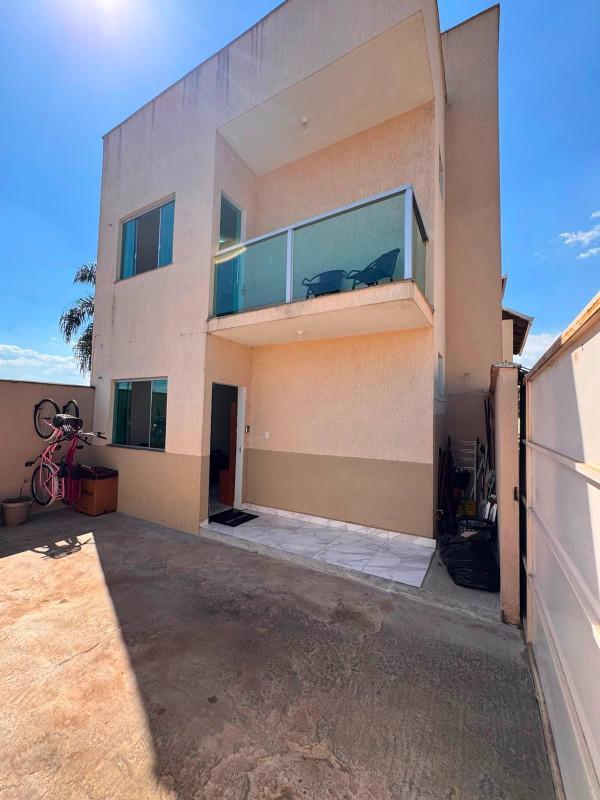 Casa, Vila Satélite, 3 Quartos, 2 Vagas