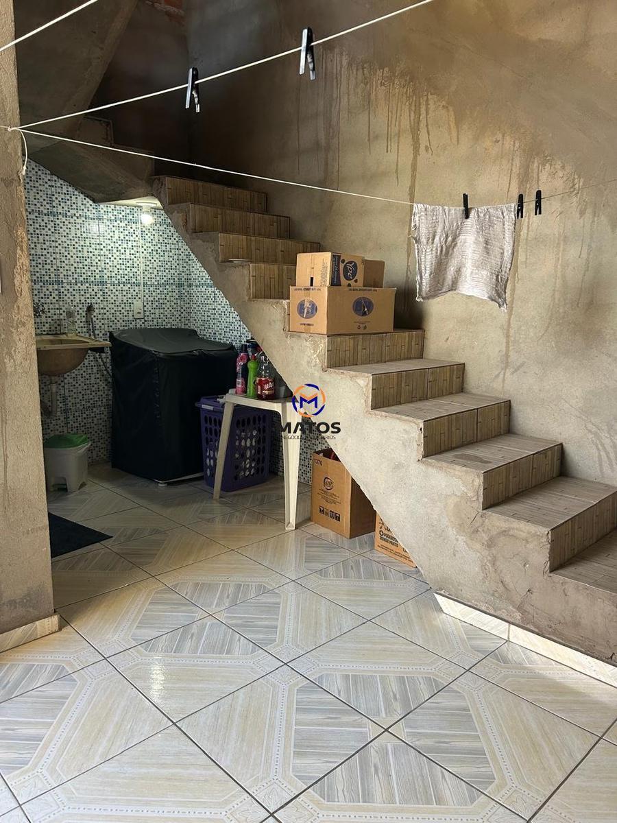 Casa, Conjunto Cristina (são Benedito), 2 Quartos, 0 Vaga, 1 Suíte