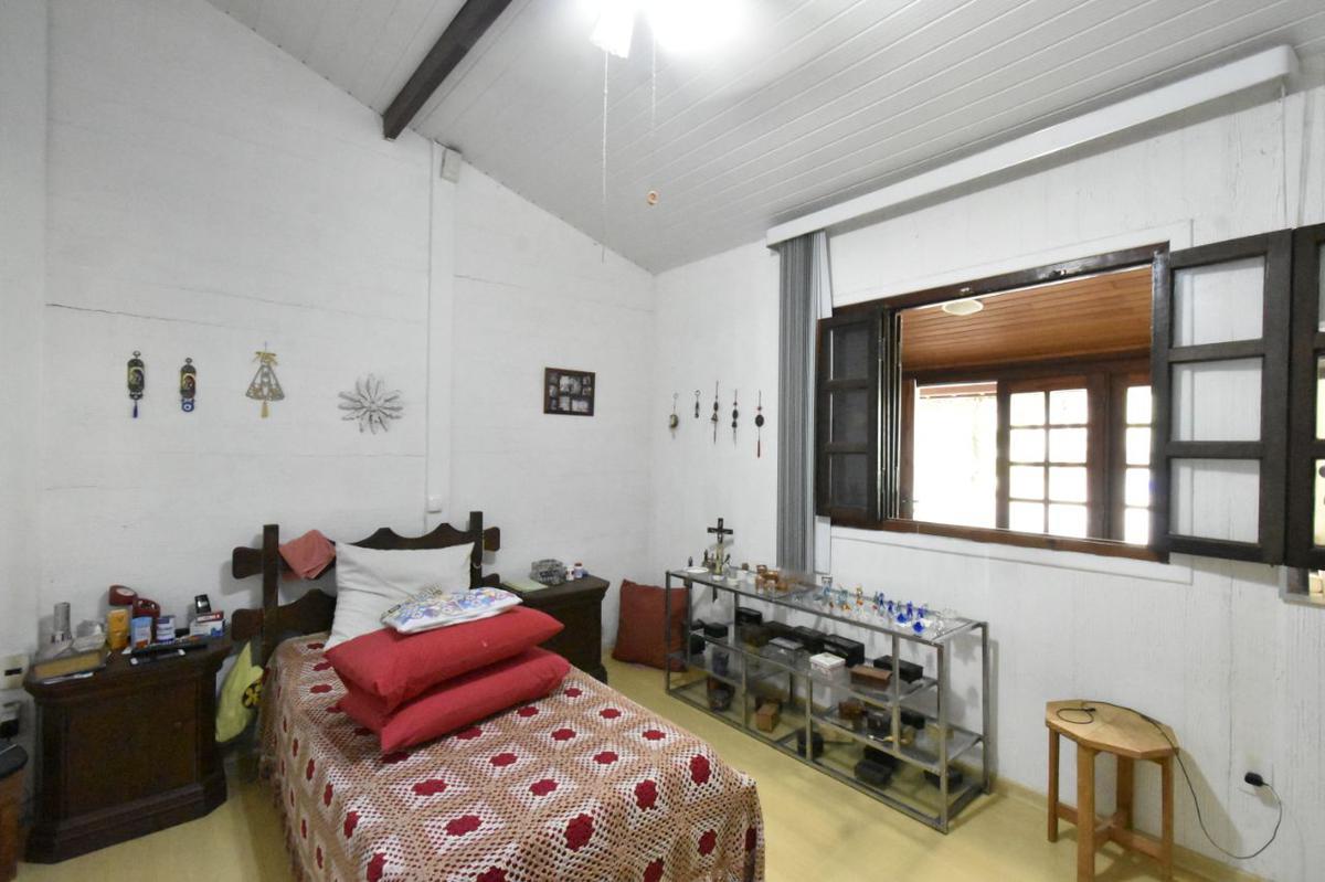 Casa, Bandeirantes (pampulha), 5 Quartos, 12 Vagas, 3 Suítes
