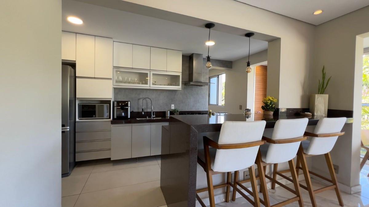 Apartamento, Paquetá, 4 Quartos, 2 Vagas, 1 Suíte
