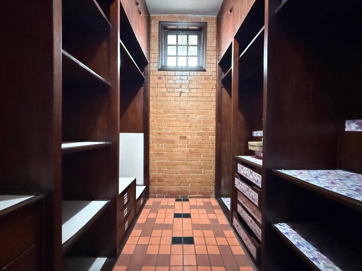 Casa, São Luiz (pampulha), 5 Quartos, 10 Vagas, 3 Suítes