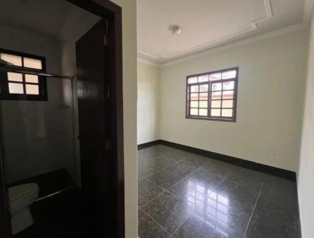 Casa, Santa Helena, 3 Quartos, 5 Vagas, 1 Suíte