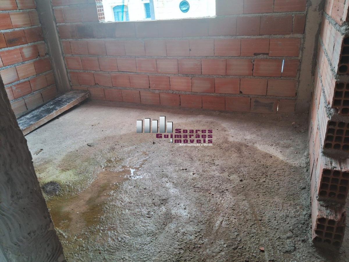 Apartamento, Sagrada Família, 2 Quartos, 1 Vaga, 1 Suíte