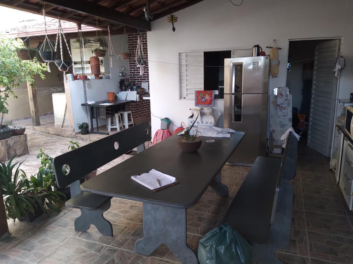Casa, Jardim Balneário, 5 Quartos, 3 Vagas, 1 Suíte
