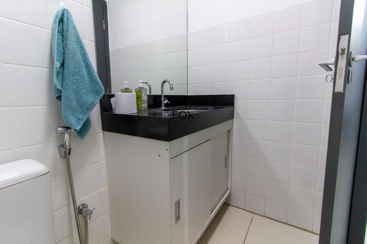Sala, Estoril, 0 Quarto, 4 Vagas