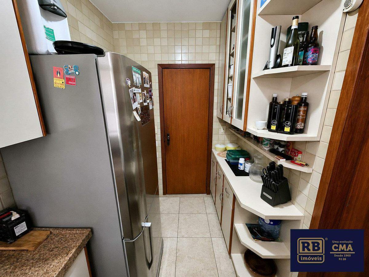 Apartamento, Vila Paris, 2 Quartos, 1 Vaga