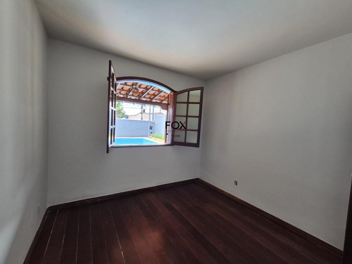 Casa, Alípio de Melo, 3 Quartos, 4 Vagas