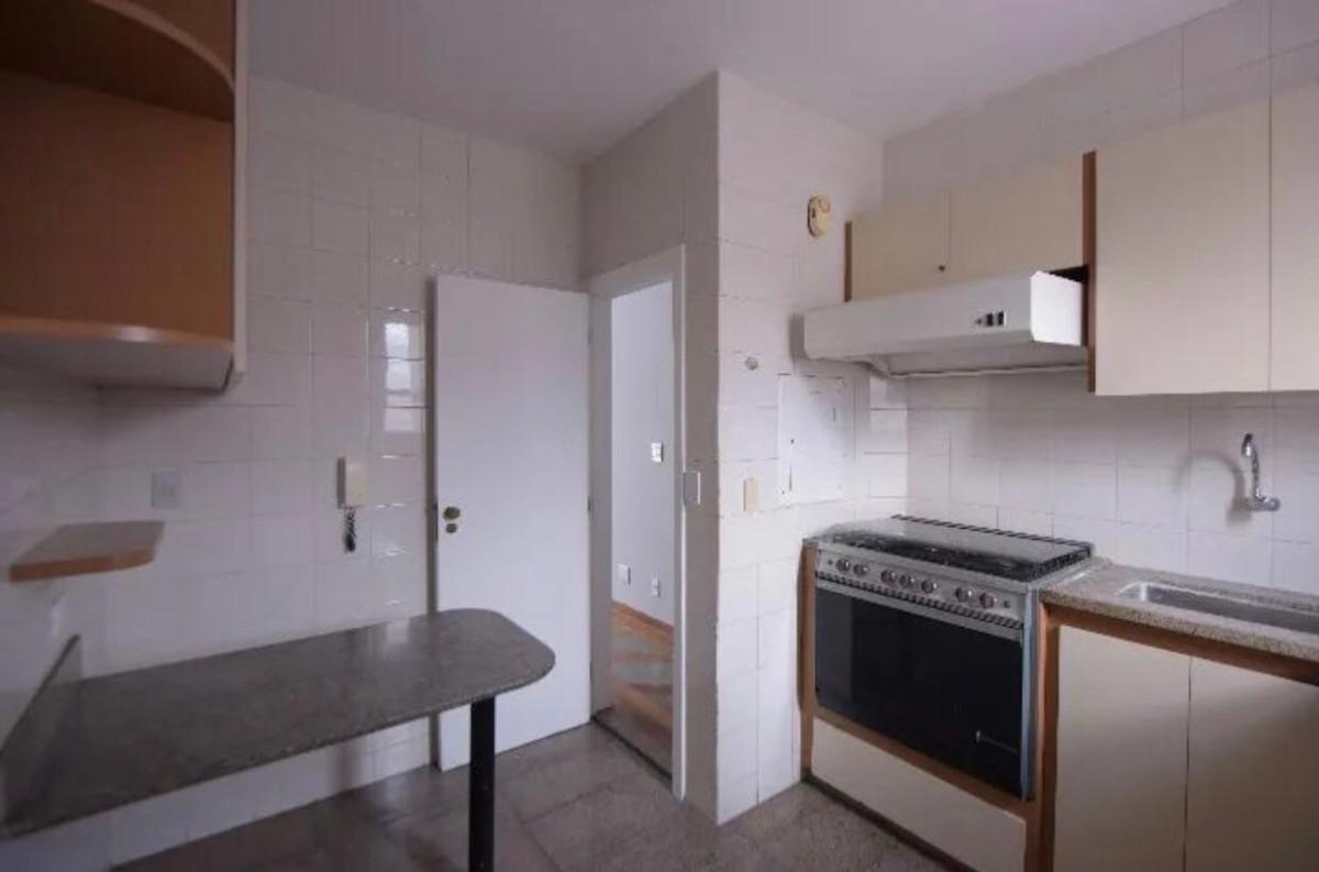 Apartamento, Luxemburgo, 4 Quartos, 2 Vagas, 1 Suíte