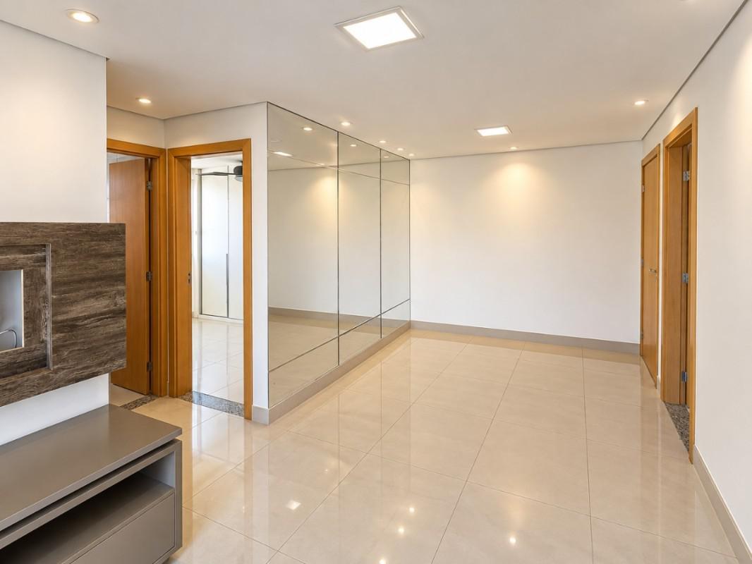 Apartamento, Sagrada Família, 2 Quartos, 2 Vagas, 1 Suíte