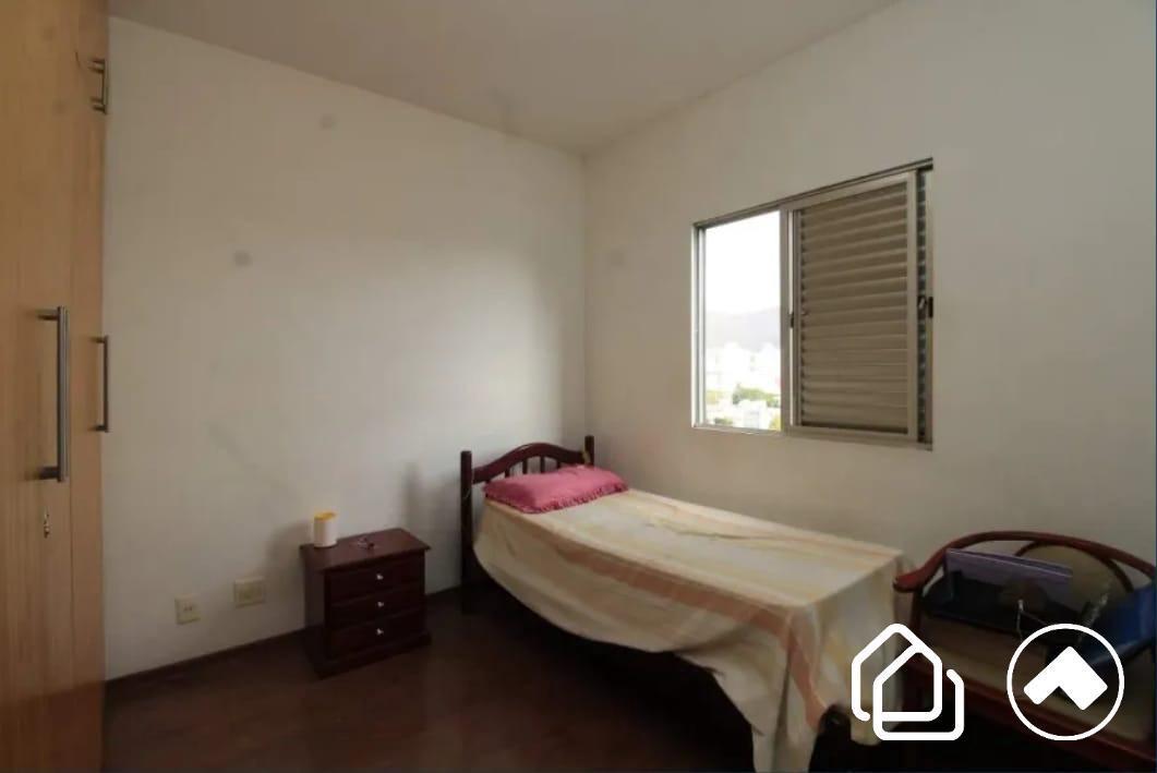 Apartamento, Estoril, 3 Quartos, 2 Vagas, 1 Suíte
