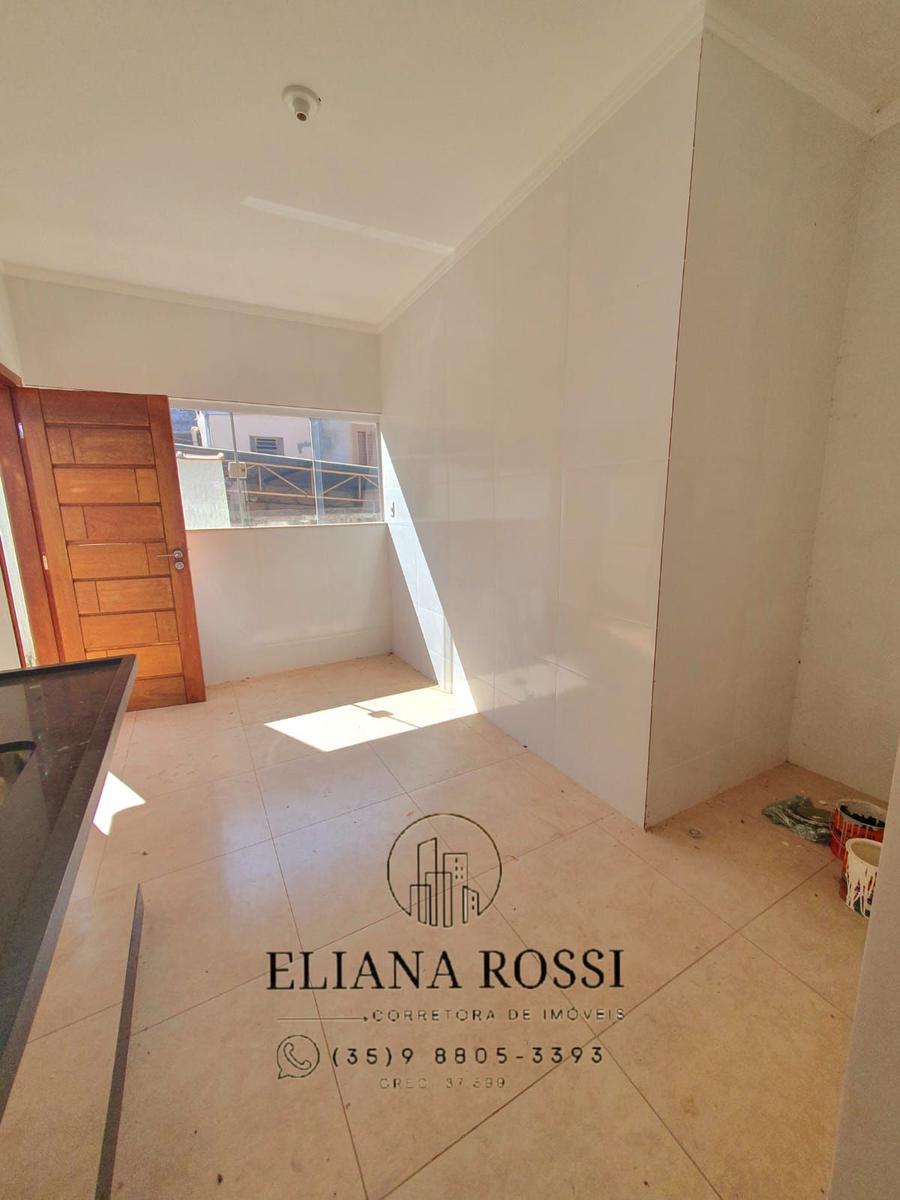 Casa, Centro, 3 Quartos, 2 Vagas, 1 Suíte