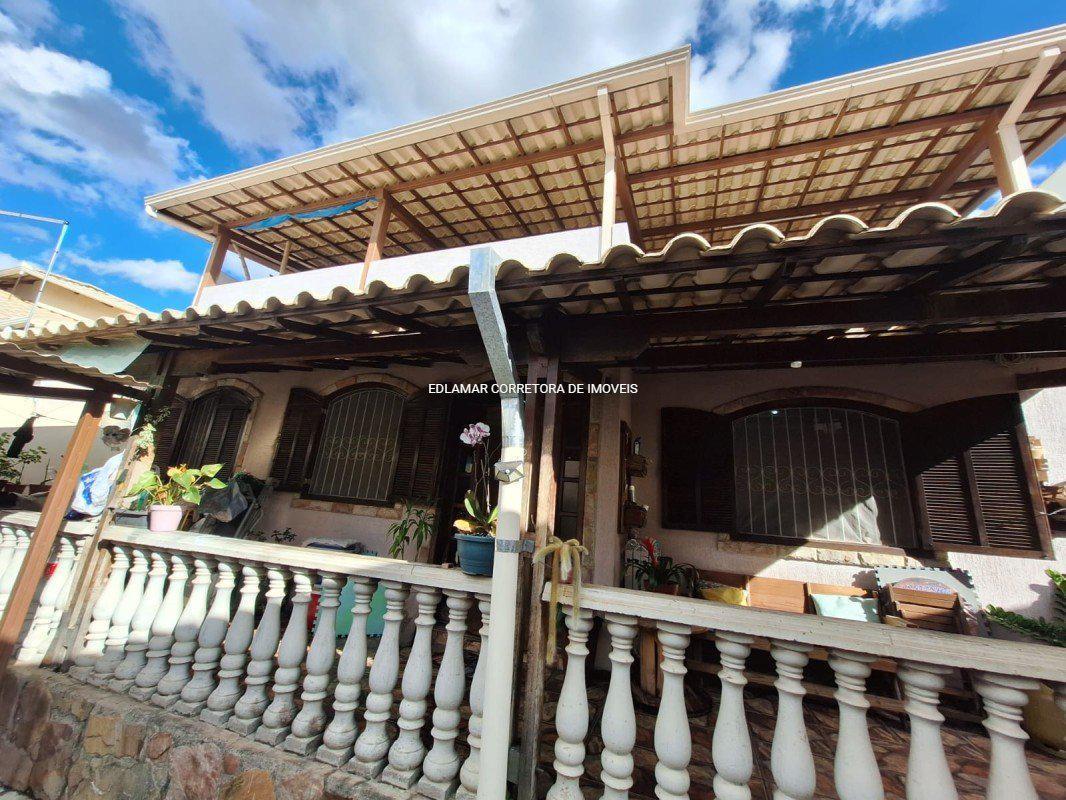 Casa, Jardim Riacho das Pedras, 3 Quartos, 4 Vagas, 1 Suíte