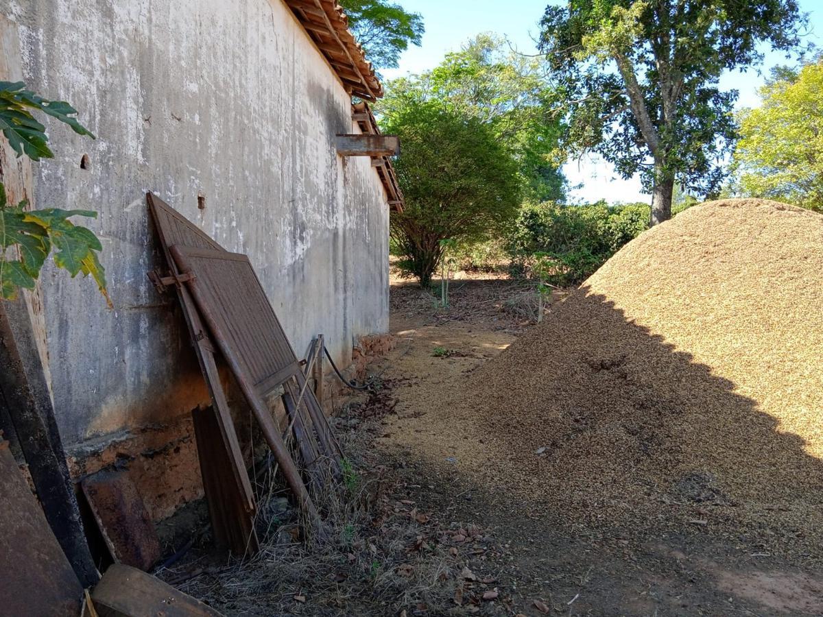 Fazenda, Zona Rural, 2 Quartos, 0 Vaga