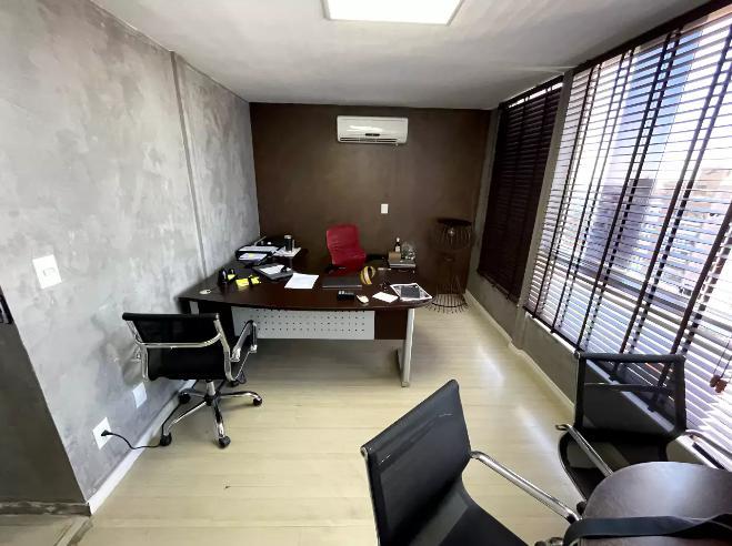 Casa, Comiteco, 8 Quartos, 0 Vaga