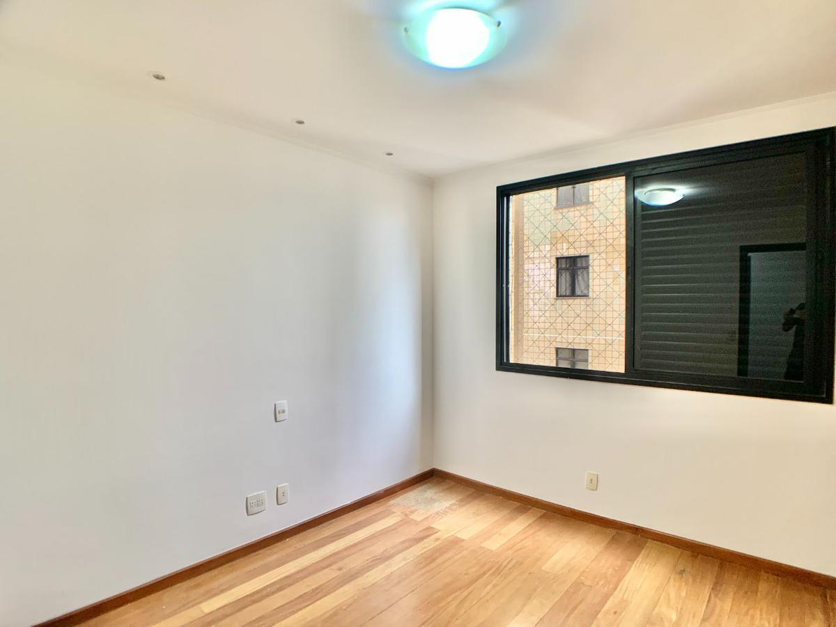 Apartamento, Funcionários, 3 Quartos, 2 Vagas, 1 Suíte