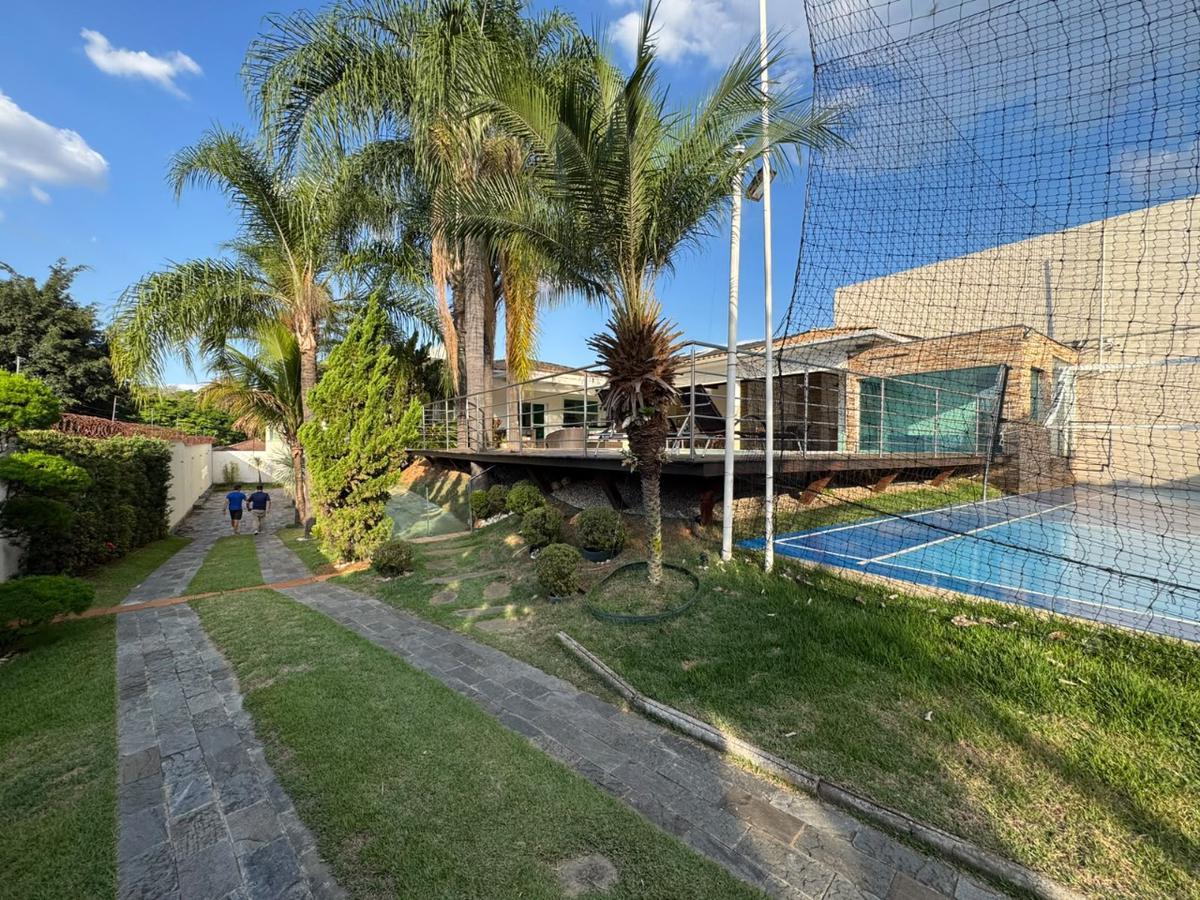 Casa, Bandeirantes (pampulha), 4 Quartos, 10 Vagas, 2 Suítes