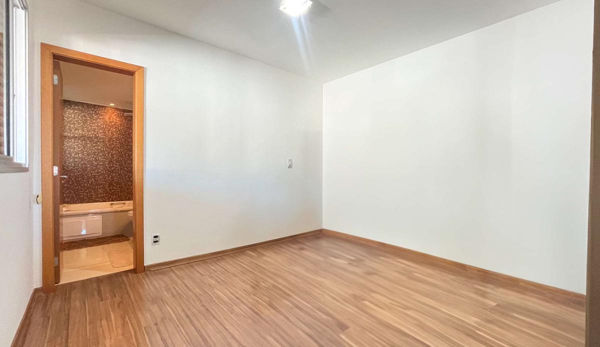 Cobertura, Buritis, 4 Quartos, 4 Vagas, 2 Suítes