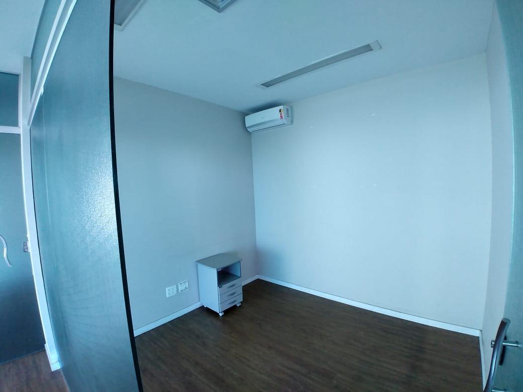 Andar, Santa Lúcia, 0 Quarto, 3 Vagas