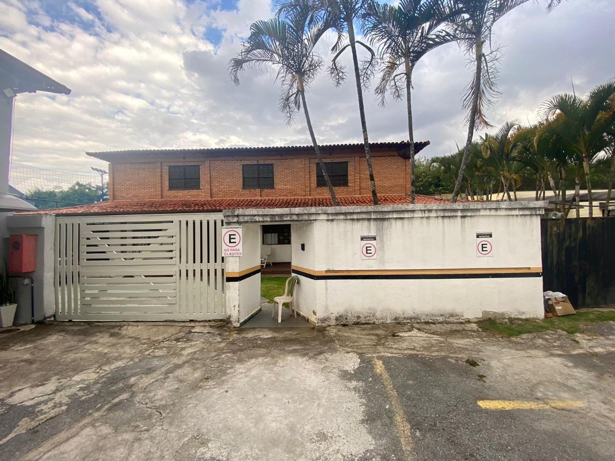 Casa, Pampulha, 10 Quartos, 15 Vagas, 1 Suíte