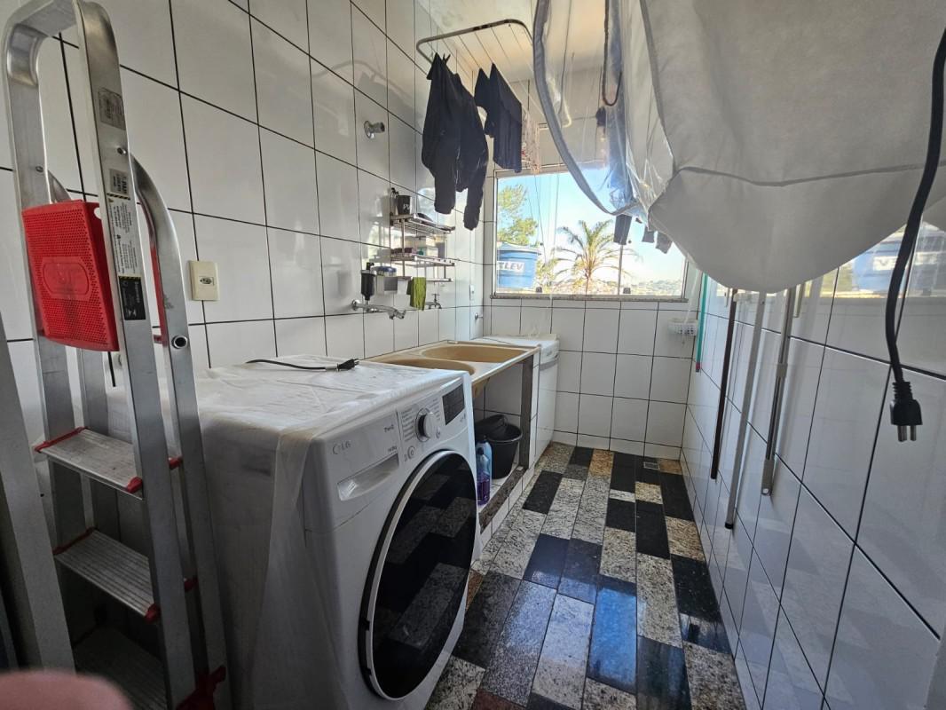 Casa, João Pinheiro, 3 Quartos, 10 Vagas, 2 Suítes