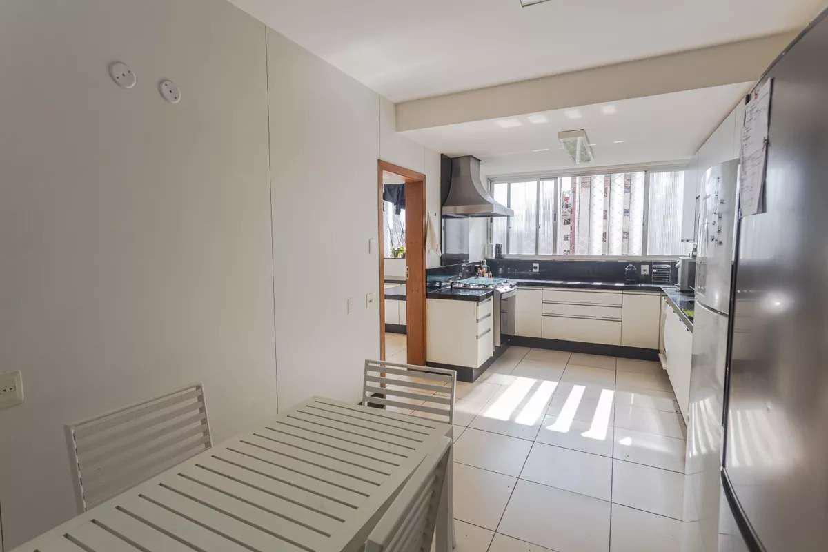 Apartamento, Serra, 4 Quartos, 3 Vagas, 2 Suítes