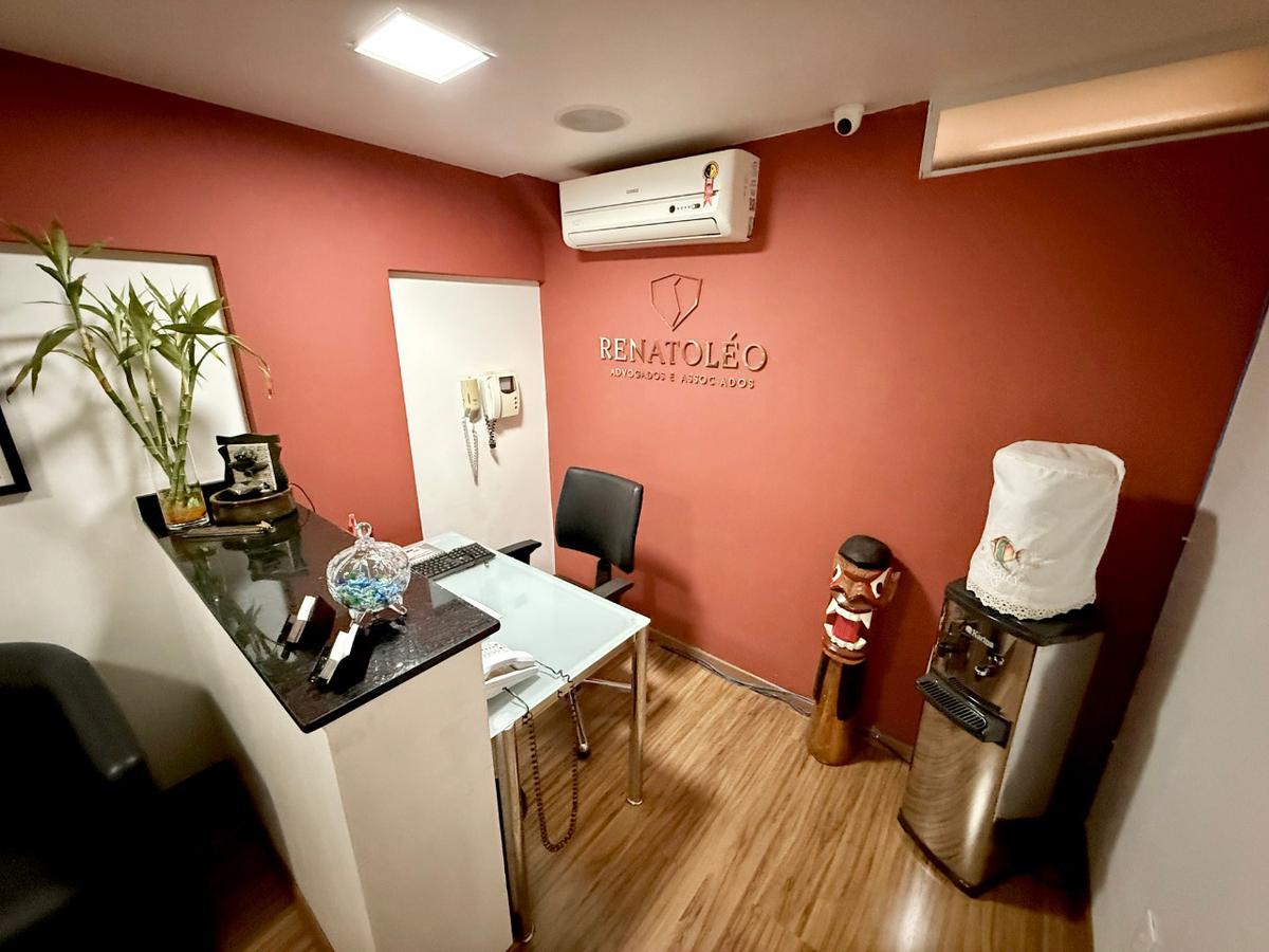 Sala, São José, 0 Quarto, 2 Vagas