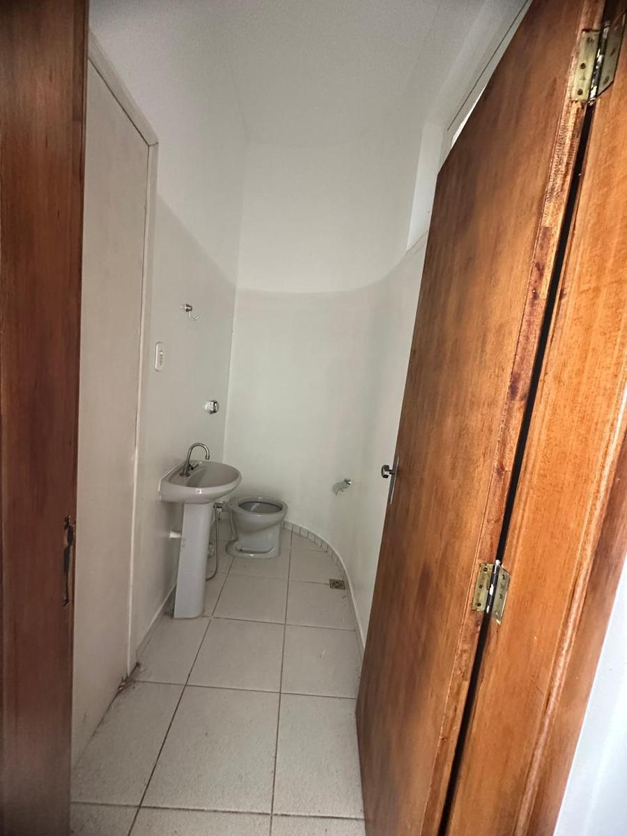 Andar, Centro, 0 Quarto, 0 Vaga