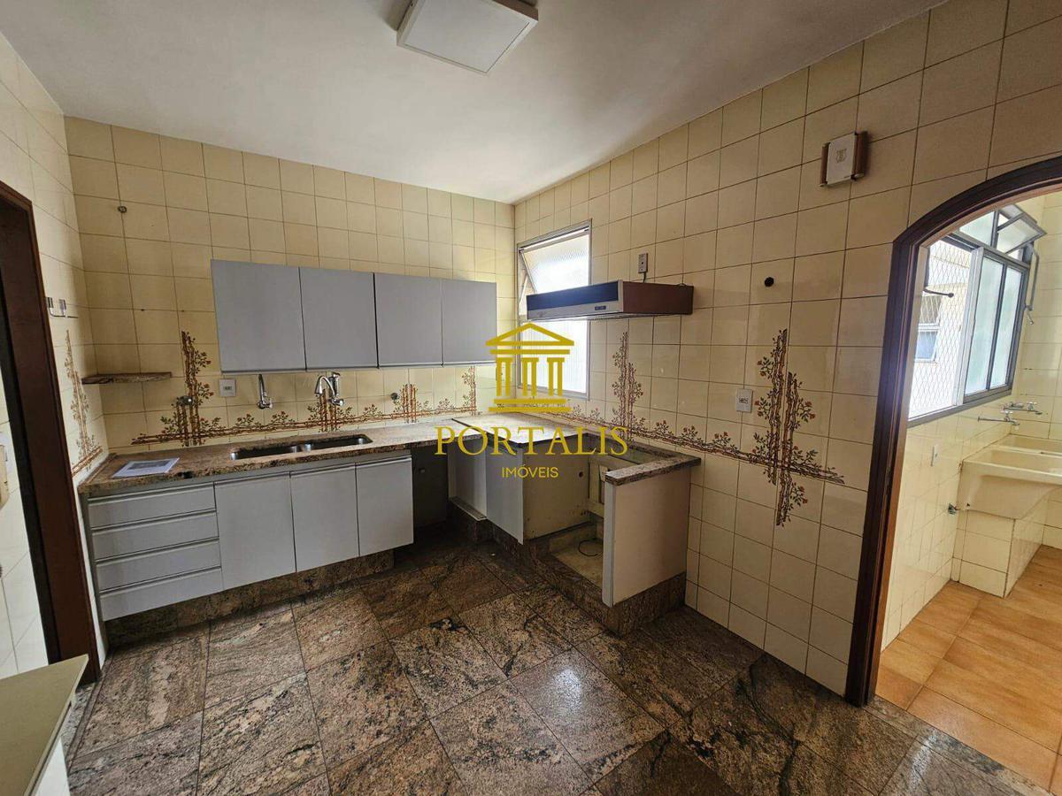 Apartamento, Savassi, 4 Quartos, 2 Vagas, 1 Suíte
