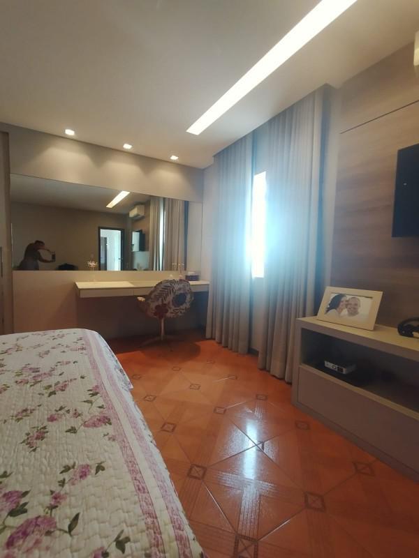 Casa, União, 4 Quartos, 3 Vagas, 1 Suíte