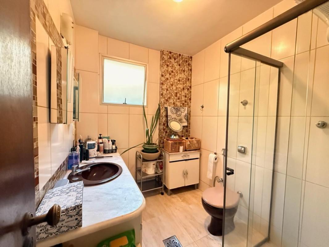 Apartamento, Floresta, 3 Quartos, 2 Vagas, 1 Suíte